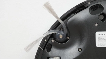 Пылесос-робот Roborock Saros 10R