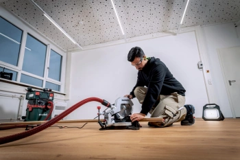 Торцовочная пила Metabo KS 216 M Set