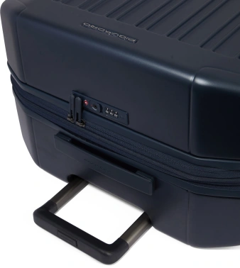 Чемодан Piquadro PQ LIGHT BV6394PQL/BLUO