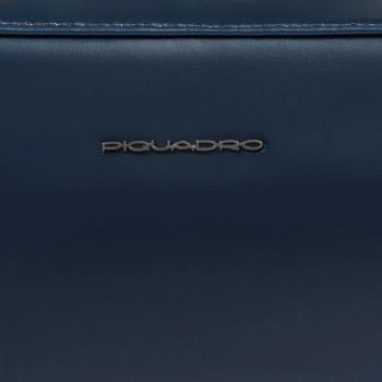 Чехол Piquadro Blue Square AC6895B2/BLU2 синий натур.кожа