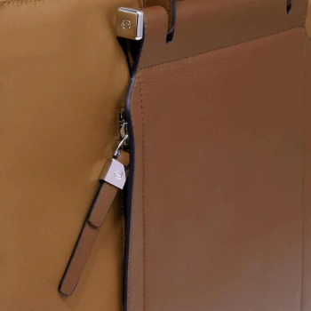 Деловая сумка женская Piquadro Lyra CA4021W92T/CU с отделением для ноутбука 15.6