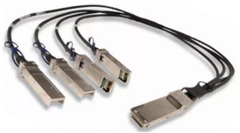 Модуль SNR  SNR-QSFP-40G-4xSFP+DAC-3
