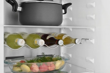 Холодильник Beko Diffusion BCNA306E2S