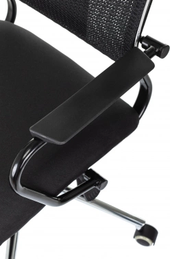 Кресло руководителя Бюрократ  CH Balance-LUX