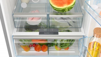 Холодильник Bosch KGN76CI30U