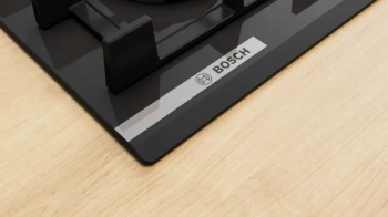 Газовая варочная поверхность Bosch PNK6B6P40R