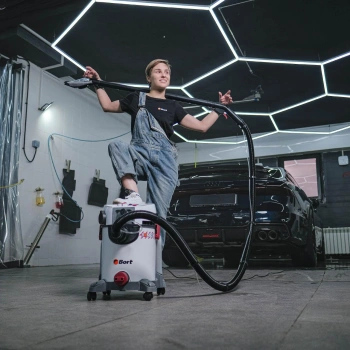 Строительный пылесос Bort BAX-500E