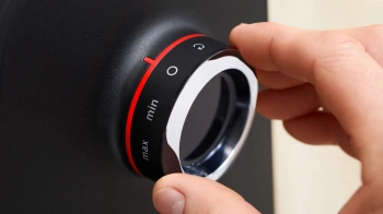 Мясорубка Bosch MFWS640B