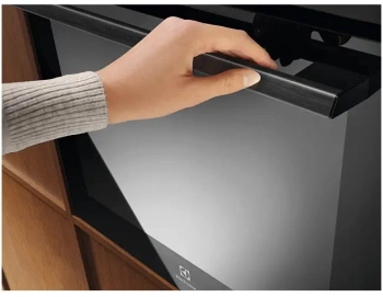 Духовой шкаф Электрический Electrolux LOC9P3XZ