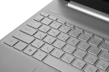 Ноутбук HP  15s-eq2023nq