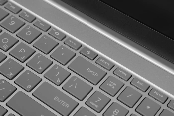 Ноутбук HP  15-fc0165nia