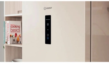 Холодильник Indesit ITR 5180 E