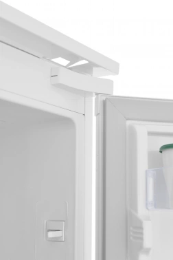 Холодильник Indesit IBH 18