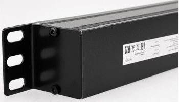 Блок распределения питания Rexant 04-0105-1 гор.размещ. 9xSchuko базовые 16A Schuko 2м