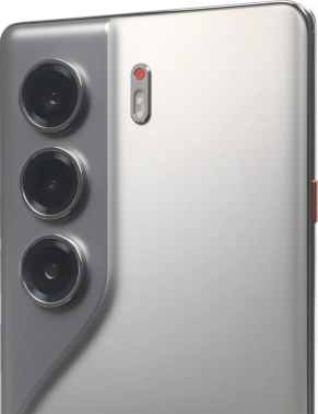 Смартфон Tecno Camon 40 Pro 256Gb 8Gb титан моноблок 3G 4G 2Sim 6.78