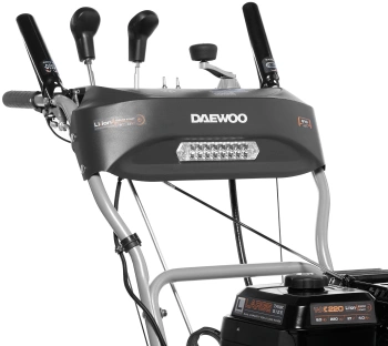 Снегоуборщик бензин. Daewoo S 8060