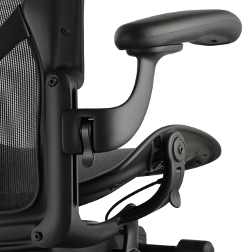 Кресло эргономичное Herman Miller  Aeron C Large