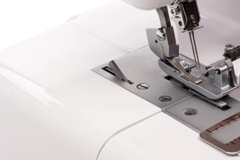 Оверлок Comfort 150