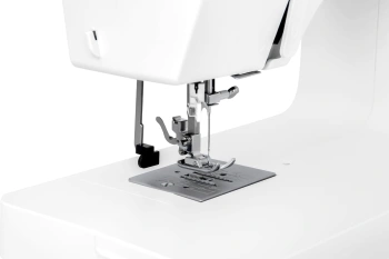 Швейная машина Comfort 3040