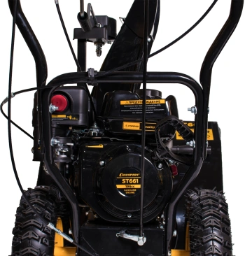 Снегоуборщик бензин. Champion SnowLine PNST661