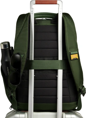 Рюкзак мужской Piquadro Lyss CA6928S143BM/VE зеленый тимьяновый полиуретан/полиэстер/натур.кожа