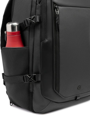 Рюкзак мужской Piquadro Lyss CA6929S143BM/N черный полиуретан/полиэстер/натур.кожа