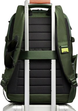 Рюкзак мужской Piquadro Lyss CA6929S143BM/VE зеленый тимьяновый полиуретан/полиэстер/натур.кожа