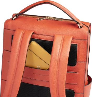 Рюкзак женский Piquadro Patricia CA6772W140/AR коралловый кожа