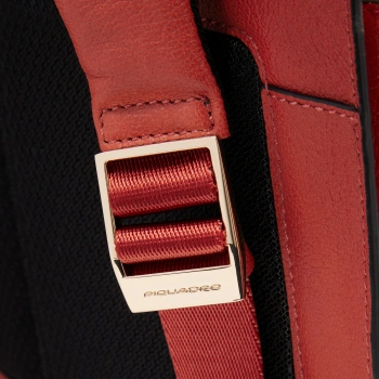 Рюкзак женский Piquadro Patricia CA6772W140/AR коралловый кожа