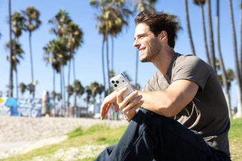 Чехол (клип-кейс) uBear для Apple iPhone 17 Pro Vision Case