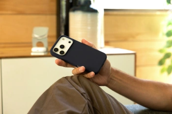 Чехол (клип-кейс) uBear для Apple iPhone 17 Pro Max Touch Mag Case