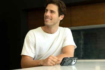 Чехол (клип-кейс) uBear для Apple iPhone 17 Pro Max Stand 360 Mag Case