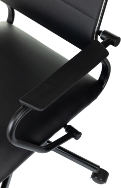 Кресло руководителя Бюрократ  CH BALANCE