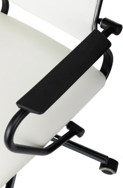 Кресло руководителя Бюрократ  CH BALANCE