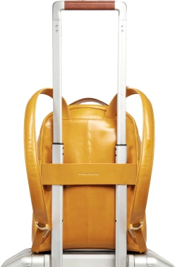 Рюкзак женский Piquadro Blue Square CA6677B2/G горчичный кожа