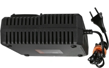 Зарядное устройство Sturm!  SBC2004