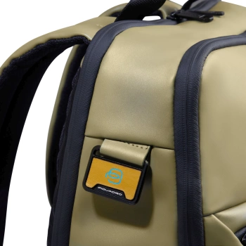 Рюкзак мужской Piquadro C20W CA6465C2OW/VE3 фисташковый полиуретан