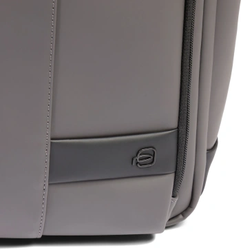 Рюкзак мужской Piquadro Wollem Rubber CA6239W129W/GRN серый/черный нейлон