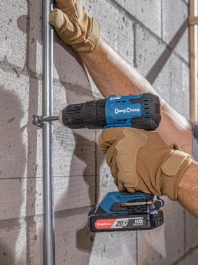 Дрель-шуруповерт DongCheng DCJZ2050i