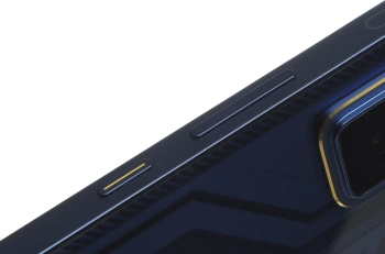 Смартфон Infinix X6876