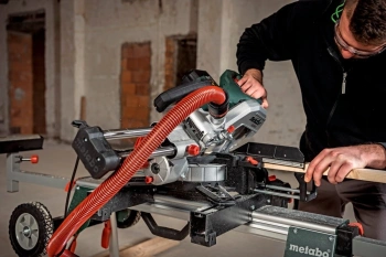 Торцовочная пила Metabo KGS 254 M set