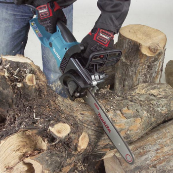 Цепная пила Makita  UC3041A