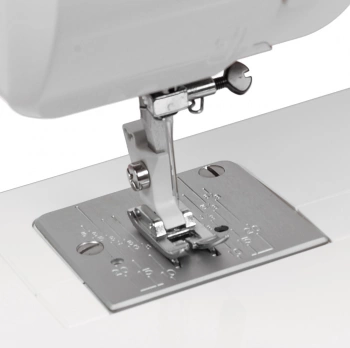 Швейная машина Janome 550