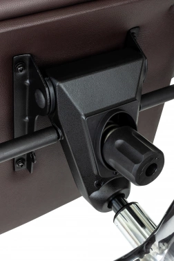 Кресло руководителя Бюрократ  _Aura