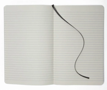 Блокнот Moleskine CLASSIC QP060 Large 130х210мм 240стр. линейка твердая обложка черный