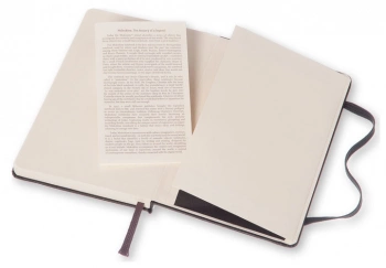 Блокнот Moleskine CLASSIC QP066 Large 130х210мм 240стр. пунктир твердая обложка черный