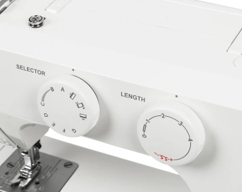 Швейная машина Janome Sakura 95