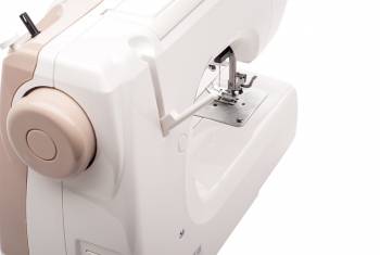 Швейная машина Comfort 20