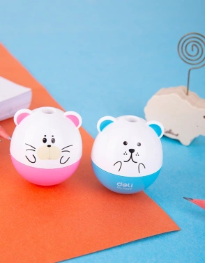 Точилка для карандашей ручная Deli  E0522 Неваляшка