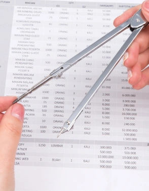 Циркуль Deli E8603